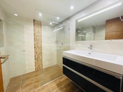 Apartamento en venta en El Poblado, Medellín · foto 16 de 19