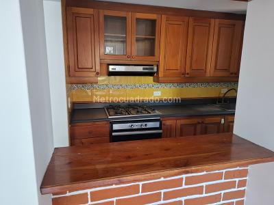 Apartaestudio en venta en El Poblado, Medellín, 78 m² · foto 5 de 20