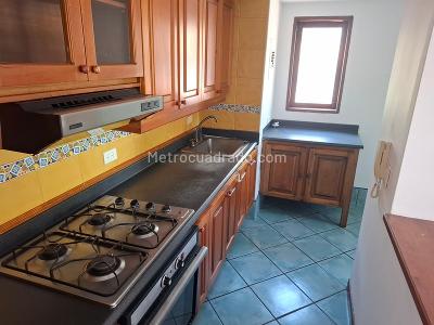 Apartaestudio en venta en El Poblado, Medellín, 78 m² · foto 6 de 20