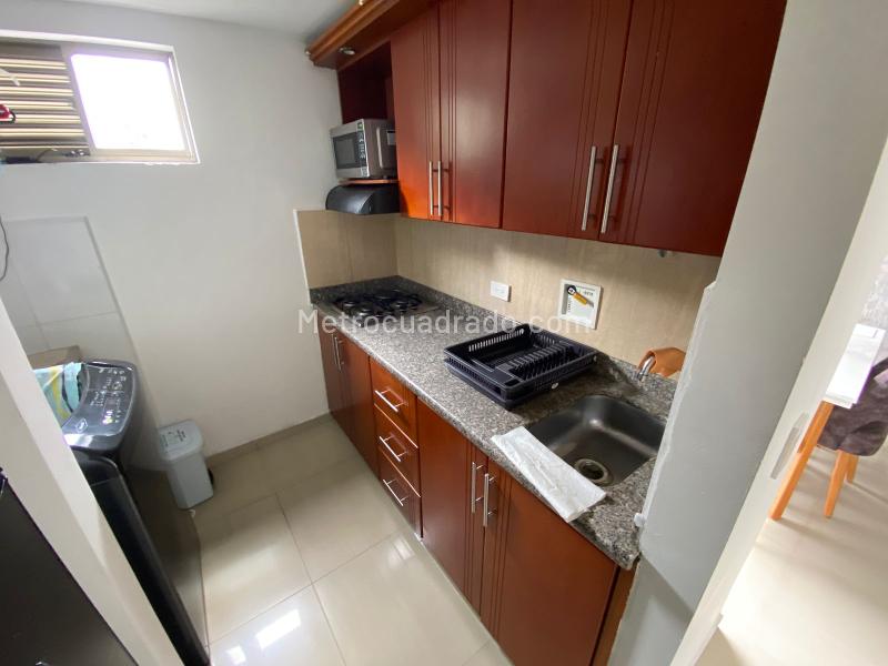 Furnished 2BR Apartment in La Floresta - 4