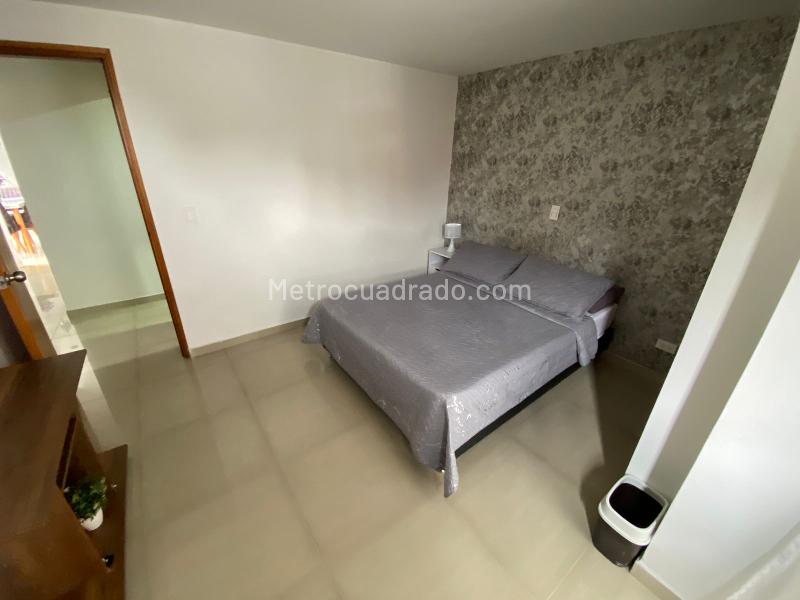 Furnished 2BR Apartment in La Floresta - 7