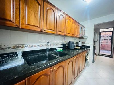 Apartamento de 4 alcobas en venta en El Poblado, Medellín, 121 m² · foto 5 de 16