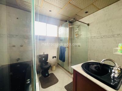 Casa de 4 alcobas en venta en Centro, Medellín, 241 m² · foto 20 de 20