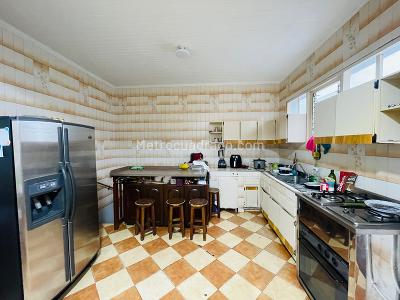 Casa de 4 alcobas en venta en Centro, Medellín, 241 m² · foto 8 de 20
