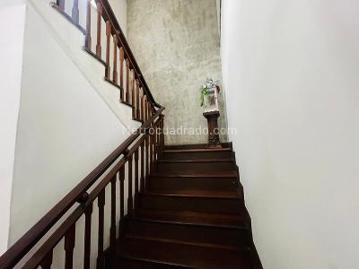 Casa de 4 alcobas en venta en Centro, Medellín, 241 m² · foto 9 de 20