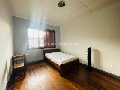 Casa de 4 alcobas en venta en Centro, Medellín, 241 m² · foto 13 de 20