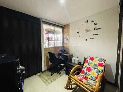 Apartamento de 3 alcobas en venta en Aves Maria, Sabaneta, 67 m² · foto 14 de 20
