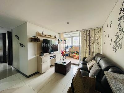 Apartamento de 3 alcobas en venta en Aves Maria, Sabaneta, 67 m² · foto 3 de 20