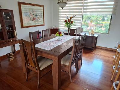 Apartamento de 4 alcobas en venta en Los Balsos, Medellín, 210 m² · foto 5 de 20