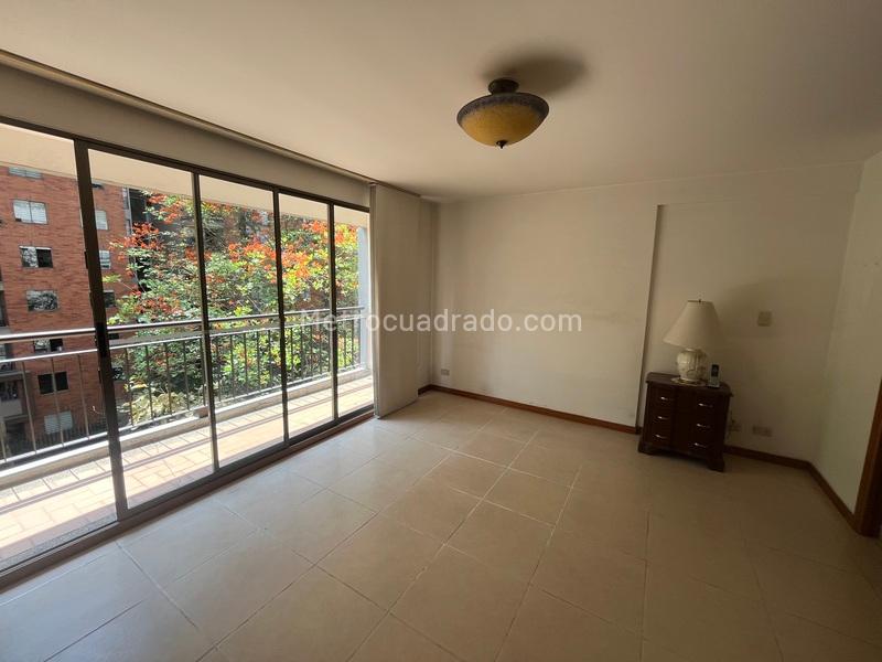 Apartamento Amplio de 4 Alcobas en Belén Fátima - 5