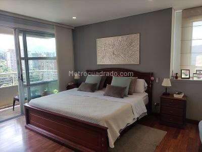 Apartamento de 5 alcobas en arriendo en El Poblado, Medellín, 250 m² · foto 10 de 17