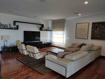 Apartamento de 5 alcobas en arriendo en El Poblado, Medellín, 250 m² · foto 5 de 17