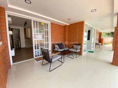 Apartamento en arriendo en El Poblado, Medellín · foto 12 de 15