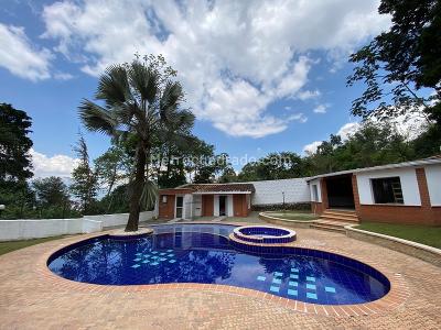 Apartamento en arriendo en El Poblado, Medellín · foto 14 de 15