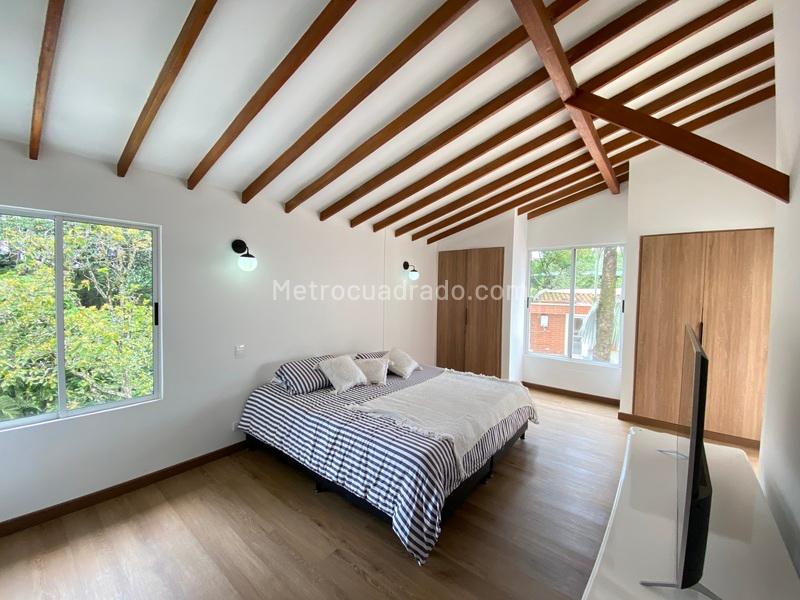 Luxurious 5BR House in El Poblado - 7