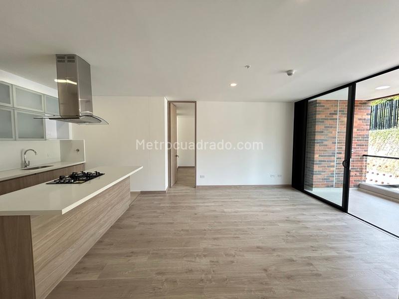 New 2BR Apartment with Balcony in La Fe, El Retiro