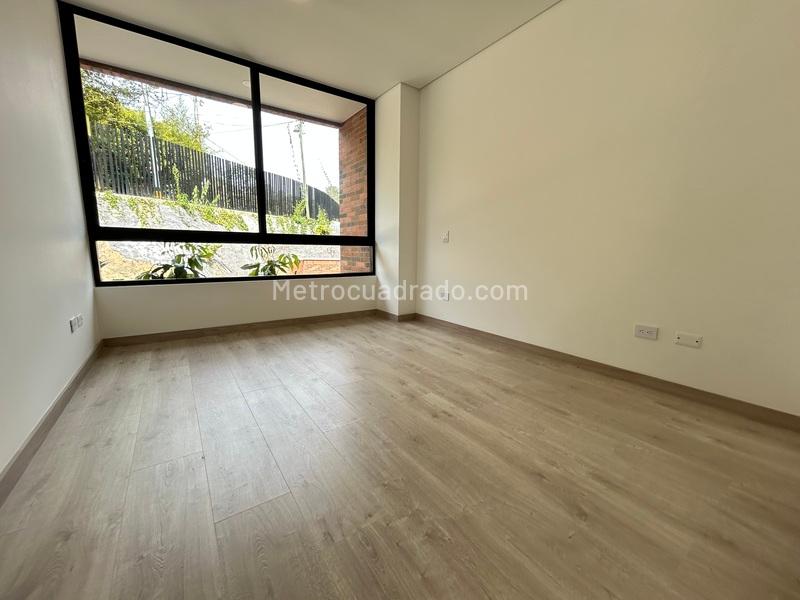 New 2BR Apartment with Balcony in La Fe, El Retiro - 7