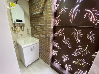 Apartamento de 2 alcobas en arriendo en Laureles, Medellín, 89 m² · foto 17 de 19