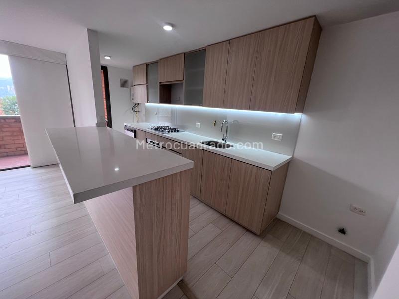 Remodeled 3BR Apartment in El Poblado - 3