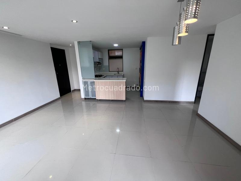 Modern 2BR Apartment in Altos Del Poblado