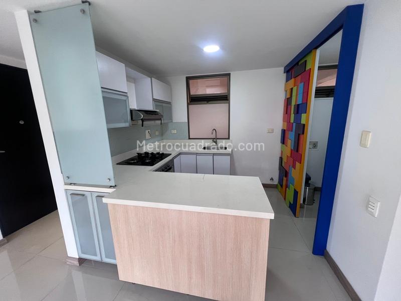 Modern 2BR Apartment in Altos Del Poblado - 4