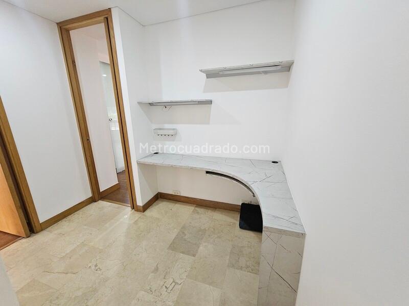 Stylish 2BR Apartment with Balcony in El Poblado - 3