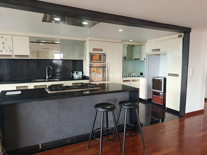 Elegant 4BR Apartment in El Poblado - 6