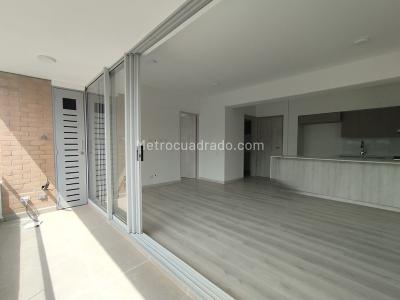 Apartamento de 2 alcobas en arriendo en El Poblado, Medellín, 95 m² · foto 7 de 7