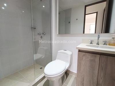 Apartamento de 3 alcobas en arriendo en Maria Auxiliadora, Sabaneta, 75 m² · foto 11 de 15