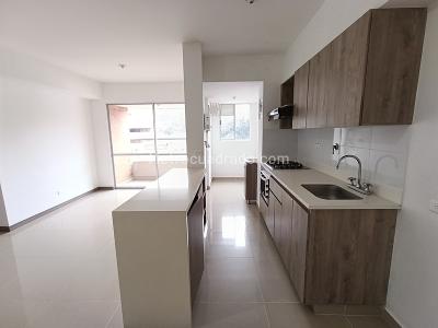 Apartamento de 3 alcobas en arriendo en Maria Auxiliadora, Sabaneta, 75 m² · foto 3 de 15