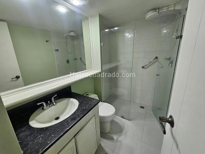 Apartamento de 2 alcobas en arriendo en Santa Maria De Los Angeles, Medellín, 70 m² · foto 10 de 13