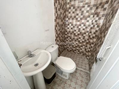 Casa en arriendo en Calasanz Parte Alta, Medellín · foto 16 de 20