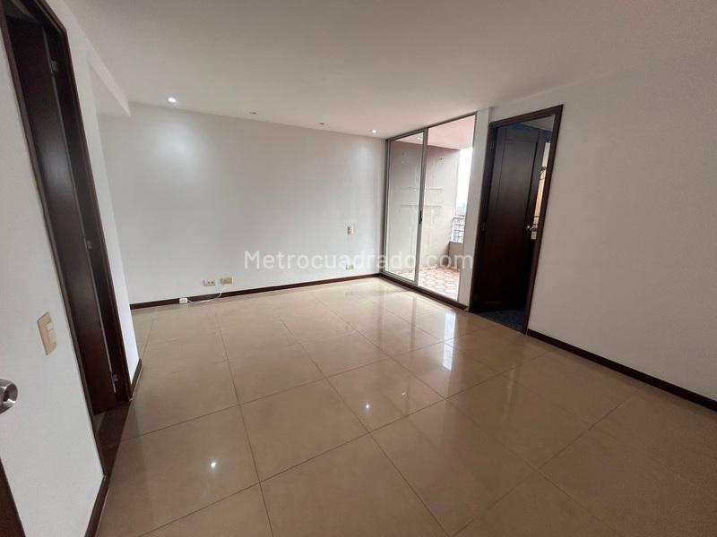 Apartamento Dúplex de 3 Alcobas en Santa Fe, El Poblado - 7