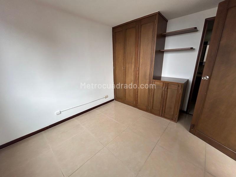 Apartamento Dúplex de 3 Alcobas en Santa Fe, El Poblado - 8