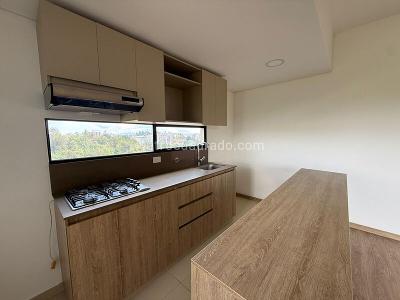 Apartamento de 3 alcobas en venta en El Porvenir, Rionegro, 90 m² · foto 3 de 18