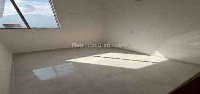 Apartamento de 3 alcobas en venta en Niquia, Bello, 54 m² · foto 6 de 12
