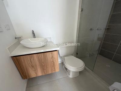 Apartamento de 3 alcobas en venta en Niquia, Bello, 54 m² · foto 8 de 12