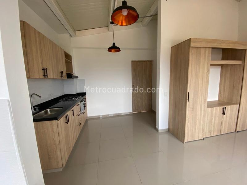 Apartamento Funcional de 1 Alcoba en Laureles - 2