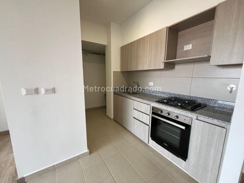 2BR Apartment in San Nicolas (66 m²) - 5