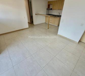 Apartamento de 3 alcobas en venta en Amazonia, Bello, 67 m² · foto 2 de 11
