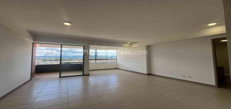 Apartamento en Arriendo, San Nicolas, Rionegro