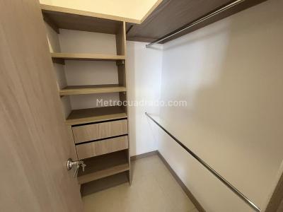 Apartamento en arriendo en San Nicolas, Rionegro · foto 10 de 16