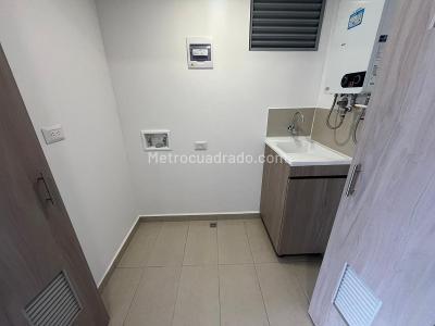 Apartamento en arriendo en San Nicolas, Rionegro · foto 15 de 16