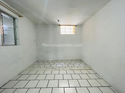 Casa de 3 alcobas en venta en La Floresta, Medellín, 82 m² · foto 7 de 20