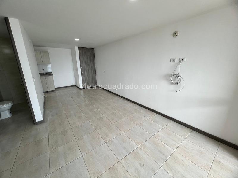 Apartamento en Arriendo, Calle Larga, Sabaneta - 2