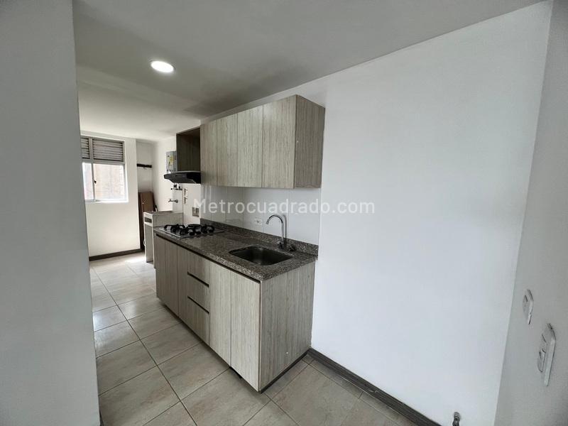 Apartamento en Arriendo, Calle Larga, Sabaneta - 4