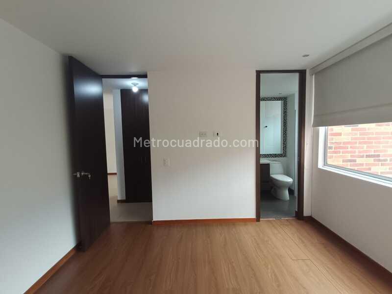 Apartamento en Arriendo, Loma Del Esmeraldal, Envigado - 3