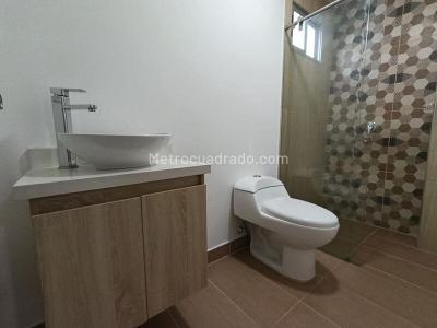 Apartamento de 1 alcoba en arriendo en La Castellana, Medellín, 134 m² · foto 14 de 16