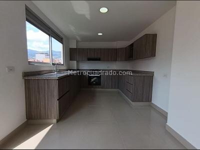 Apartamento de 1 alcoba en arriendo en La Castellana, Medellín, 134 m² · foto 5 de 16