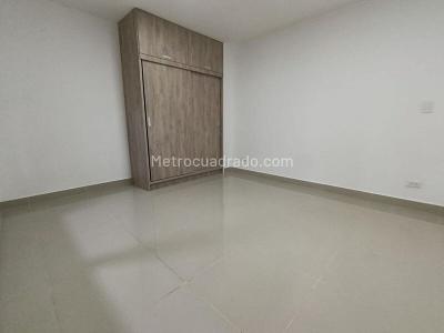 Apartamento de 1 alcoba en arriendo en La Castellana, Medellín, 134 m² · foto 8 de 16